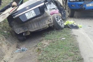 Sơn La: Tai nạn giao thông nghiêm trọng, 4 người tử vong Sơn La: Tai nạn giao thông nghiêm trọng, 4 người tử vong