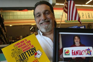 Hé lộ “bí kíp” của người 7 lần trúng xổ số ở Mỹ