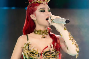 The Heroes: Lona Kiều Loan được 3 master “tranh giành”