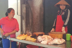 Thịt heo khan hàng cục bộ ở TP Hồ Chí Minh