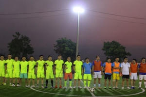 Tòa soạn Pháp luật Plus giao lưu bóng đá với UBND huyện Đông Anh