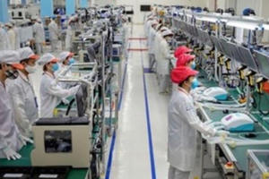 Có thể sản xuất đại trà máy thở “made in Vietnam”