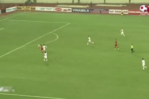 Những pha bóng đẹp của Công Phượng trước khung thành UAE