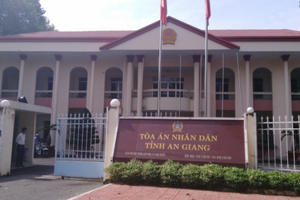 An Giang: Bất thường trong vụ án người phụ nữ gây mê cướp vàng