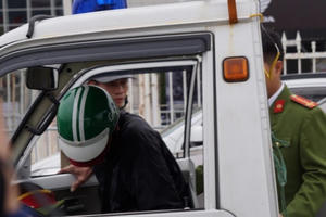 Trước trận Việt Nam - Thái Lan: Công an Hà Nội bắt 5 đối tượng sản xuất gần 1000 vé giả lừa người hâm mộ