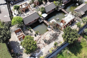 Tiếp tục cưỡng chế Gia Trang quán nhưng lại niêm phong nhà không liên quan?