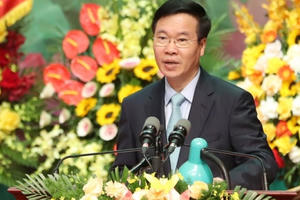 Thường trực Ban Bí thư Võ Văn Thưởng: Hàng trăm nhà báo không ngại hiểm nguy, chiến đấu trên tuyến đầu chống dịch