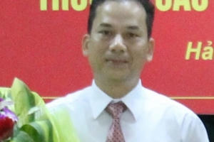 Bắt giam hiệu phó trường cao đẳng Công nghiệp Hải Phòng làm giả văn bằng chứng chỉ Bắt giam hiệu phó trường cao đẳng Công nghiệp Hải Phòng làm giả văn bằng chứng chỉ