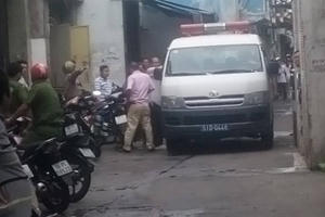 Nghi án hai cha con bị sát hại trong nhà