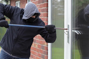 "Ăn cơm tù" vì tiện tay trộm cắp tài sản