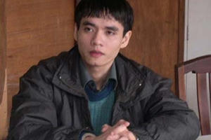 Chuyện tình của những tay giang hồ khét tiếng: Mầm sống trong người nữ bác sĩ giúp sát thủ có hai bằng đại học tỉnh ngộ