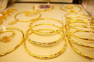 Giá vàng ngày 14/11: Phục hồi trở lại