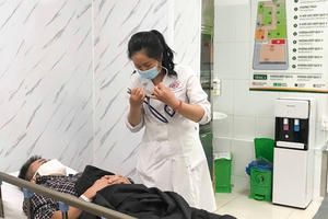 Dấu hiệu sớm cảnh báo đột quỵ ai cũng cần biết