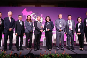 Tập đoàn T&T Group cùng Tập đoàn YCH (Singapore) trao biên bản ghi nhớ thành lập Trung tâm tăng trưởng thông minh