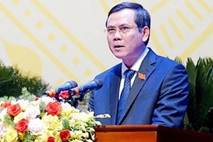 Thủ tướng phê chuẩn nhân sự UBND 2 tỉnh Quảng Bình, Hòa Bình