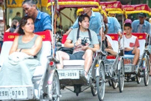 Hà Nội có nên cấm xe xích lô? Hà Nội có nên cấm xe xích lô?