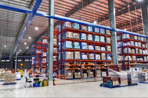 "Nút thắt cổ chai" ngành bán lẻ online