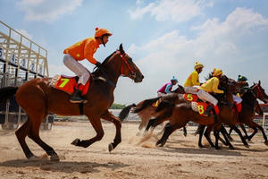 Chuyện xây trường đua ngựa: Vẫn còn nhiều cách để làm du lịch! Chuyện xây trường đua ngựa: Vẫn còn nhiều cách để làm du lịch!