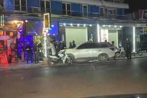 Quảng Ninh: Quán Bar New Square ở Hạ Long vừa bị Công an "đánh úp"