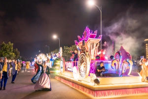 Carnival đường phố chính thức khai màn tại Đà Nẵng