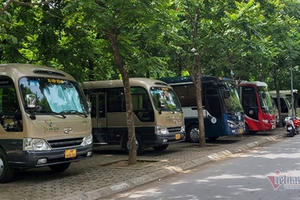 Sau 31/12, nhiều loại ô tô tiếp tục được giảm 30% phí sử dụng đường bộ