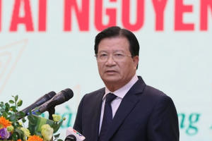 Phó Thủ tướng Trịnh Đình Dũng dự Hội nghị triển khai nhiệm vụ năm 2020 của Bộ Tài nguyên và Môi trường