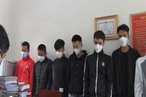 Mâu thuẫn ghen tuông, gọi đồng bọn xông vào quán trà sữa trả thù