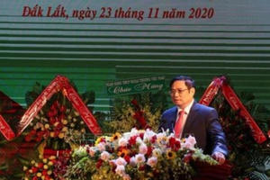 Tập trung phát triển kinh tế, xây dựng khối đại đoàn kết