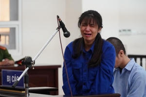 Giọt nước mắt muộn màng của người mẹ cùng chồng hành hạ con gái tử vong Giọt nước mắt muộn màng của người mẹ cùng chồng hành hạ con gái tử vong