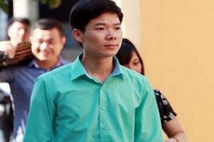 Bác sĩ Hoàng Công Lương bị cấm đi khỏi nơi cư trú ​