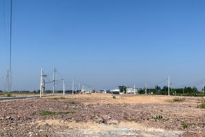 Nhiều khách hàng bỏ cọc đất đấu giá tại huyện Yên Dũng