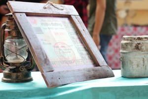 Người trẻ phục dựng lại bối cảnh bao cấp