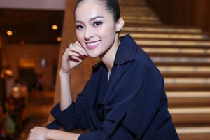 Hạ Vi được gì từ mối tình "chân dài đại gia" với Cường Đô la?