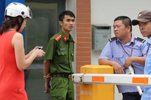 Ra đề thi tốt nghiệp THPT 2021: Bố trí lực lượng cảnh sát bảo vệ vòng ngoài khu vực cách ly