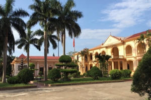 Hòa Bình: Lại xuất hiện gia đình làm “quan” ở huyện Tân Lạc