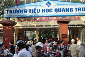 Ngay tại thủ đô, học sinh lớp 2 cũng bị cô giáo cho bạn tát 50 cái