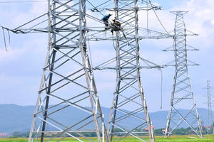 EVN hoàn thành và đưa vào vận hành 45 công trình lưới điện 110 - 500kV