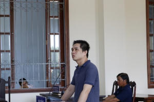 Chồng nổi cơn ghen, điên cuồng giết hại vợ bằng 35 nhát dao oan nghiệt