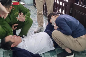 Hồi chuông cảnh báo những hành động quyên sinh sau phán quyết của tòa