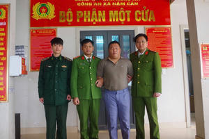 Công an xã Nậm Cắn bắt giữ đối tượng truy nã lâu năm
