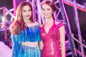Á hậu Thuỵ Vân đọ chân dài với Hà Hồ