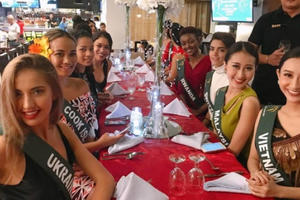 Hà Thu tạm dẫn đầu bình chọn từ khán giả khắp thế giới Hà Thu tạm dẫn đầu bình chọn từ khán giả khắp thế giới