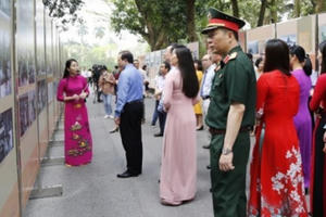 Hồ Chí Minh - Sự kết tinh những truyền thống tốt đẹp của dân tộc