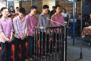 Tử hình 2 bị cáo trong nhóm "đại bàng trại giam" đánh chết bạn tù