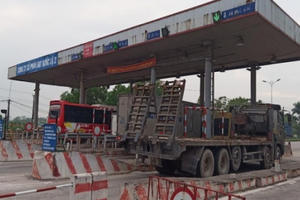 Vì sao Công ty CP BOT QL2 chưa tán thành việc dừng thu phí?