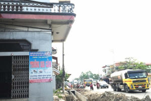 Bản tin Giao thông Plus: Dự án cải tạo, nâng cấp QL18 đất ở đền bù thành đất nông nghiệp?