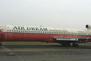 Không thể định giá nổi Boeing vô chủ tại Nội Bài