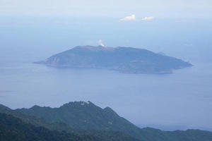 Tàu chiến Trung Quốc lại đi vào lãnh hải Nhật Bản Tàu chiến Trung Quốc lại đi vào lãnh hải Nhật Bản