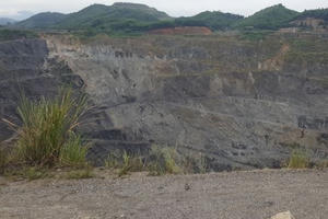 Công ty mỏ than Phấn Mễ khai thác than trái phép và uẩn khúc “Con voi chui lọt lỗ kim”