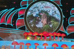 Khánh Hòa: Ấn tượng đêm khai mạc Festival biển Nha Trang – Khánh Hòa 2019